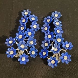 Climbing vintage clipback earrings